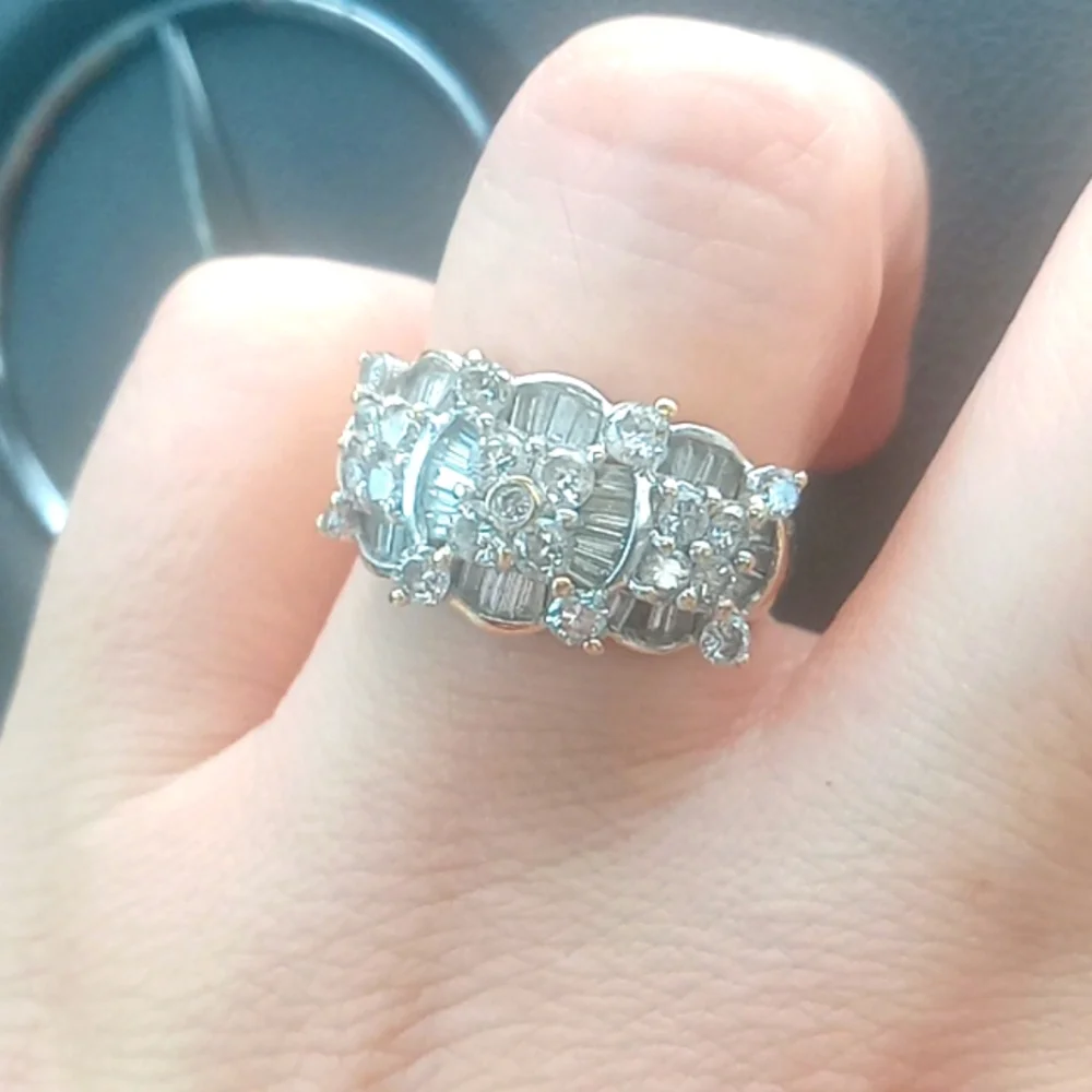 18kt diamond gold ring (750) sz 6.5 - Picture 3 of 6